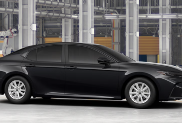 2026 Toyota Camry SE Sedan
